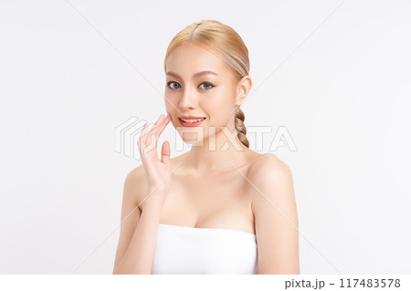 Beautiful young asian woman with clean fresh skin on white background, Face care, Facial treatment, Cosmetology, beauty and spa, Asian women portrait. 117483578