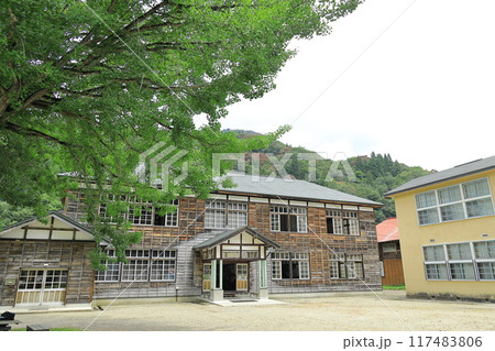 昭和村　旧喰丸小学校 117483806