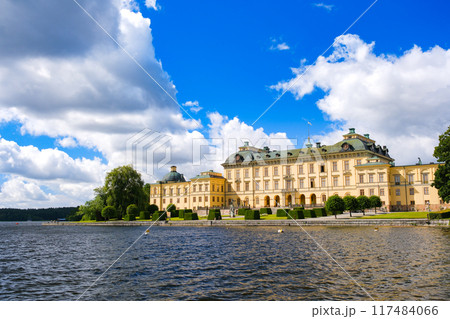 スウェーデン ストックホルム郊外 ドロットニングホルム宮殿 117484066