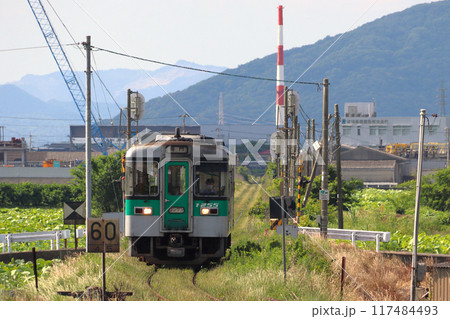 ［N］鳴門線1200形気動車（徳島⇔鳴門） 117484493