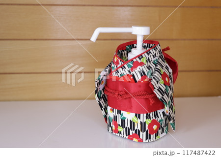 消毒スプレーポンプ 117487422
