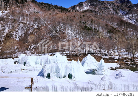 層雲峡温泉 氷瀑まつり特設会場　(北海道上川町) 117490285