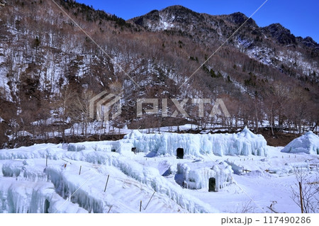 層雲峡温泉 氷瀑まつり特設会場 (北海道上川町) 層雲峡温泉 氷瀑まつり特設会場 (北海道上川町) 117490286