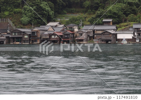 京都宮津市伊根町の風景 117491810