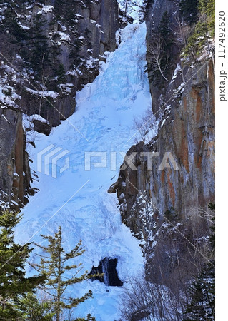 冬の凍った銀河の滝 冬の凍った銀河の滝 117492620