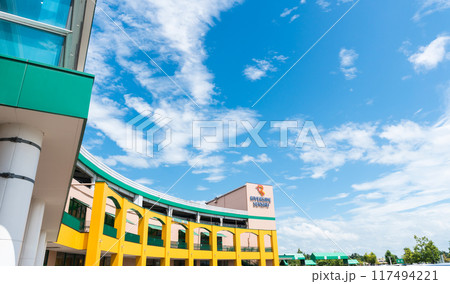 リバーサイド千秋の外観　夏晴れの青空　新潟県長岡市 117494221