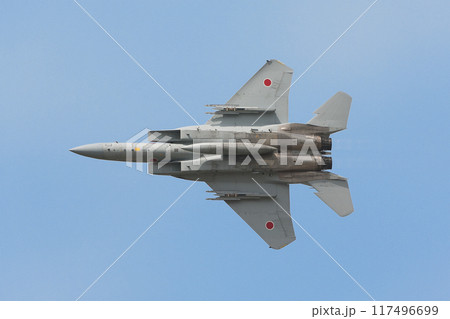 頭上の航空自衛隊F-15Jイーグル 117496699