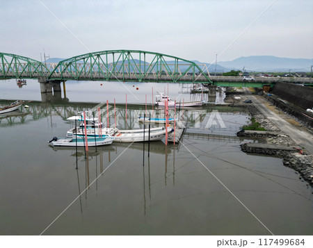 佐賀県の六角川の上空から住之江橋の空撮 117499684