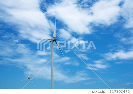 南相馬市の風力発電施設(風力発電機)(夏、八月) 南相馬市の風力発電施設(風力発電機)(夏、八月) 117502476