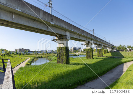 柏の葉アクアテラス＜つくばエクスプレス柏の葉キャンパス駅/5月＞ 117503488