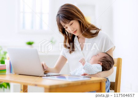 子育て 仕事 疲れる 子育て 仕事 疲れる 117504657