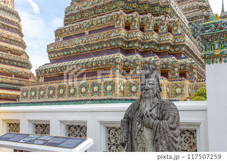 Beautiful Jiant statues at Wat PhoTemple , focus selective Beautiful Jiant statues at Wat PhoTemple , focus selective 117507259
