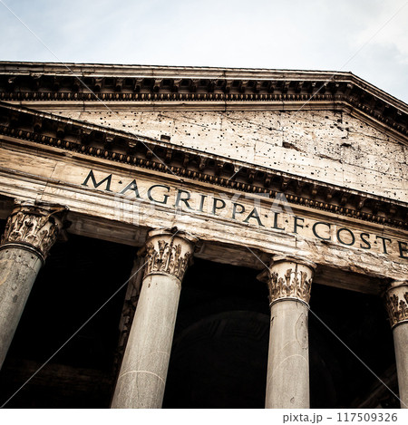 Roman pantheon Roman pantheon 117509326