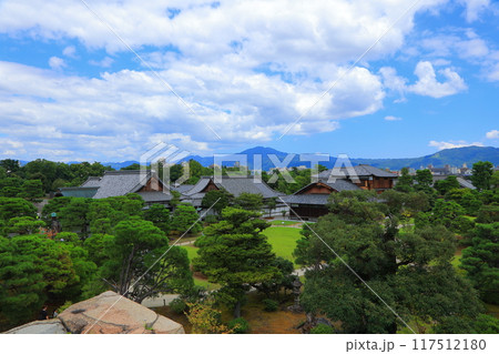 京都府 京都市 元離宮二条城 天守閣跡からの風景 京都府 京都市 元離宮二条城 天守閣跡からの風景 117512180