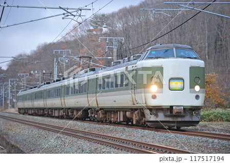 信越本線　妙高高原ー黒姫　JR東日本　189系　N102編成（長野）　妙高 117517194