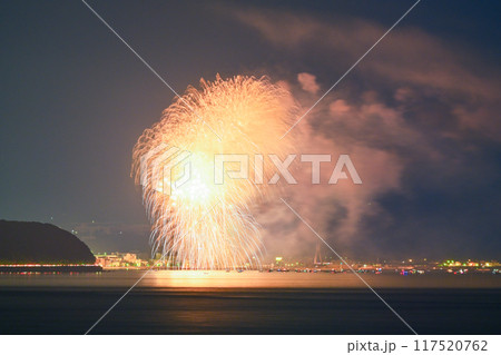 大阪から撮影した淡路島まつり花火大会 大阪から撮影した淡路島まつり花火大会 117520762