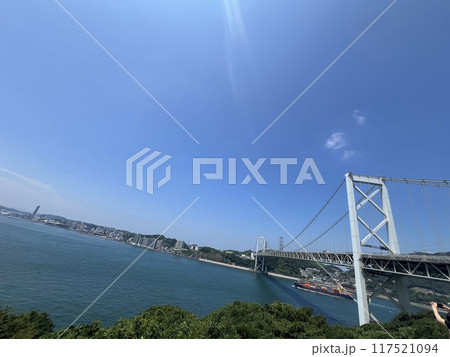北九州側から関門海峡を望む風景 北九州側から関門海峡を望む風景 117521094
