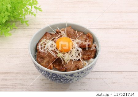 豚丼 117521714