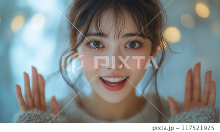 驚いた表情の女性 驚いた表情の女性 117521925