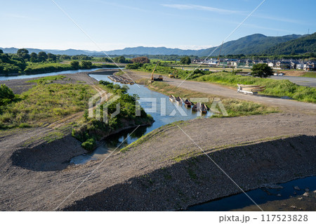 川のある風景 117523828