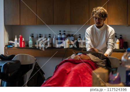 beauty parlor beauty parlor 117524396
