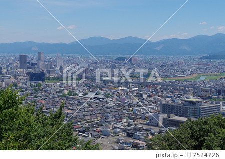 八幡山展望台からの福井市中心市街地の眺め 117524726
