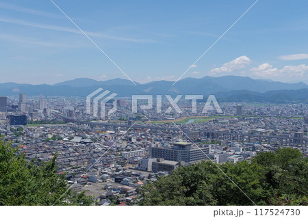 八幡山展望台からの福井市中心市街地の眺め 117524730
