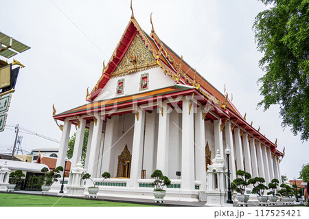 Wat Hong is landmark in Thailand 117525421