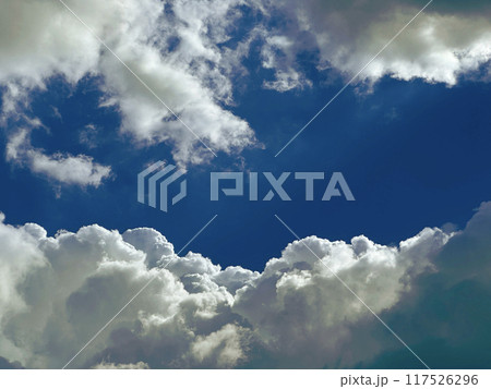青い空と白い雲 117526296