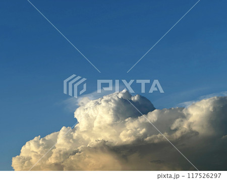 青い空と白い雲 117526297