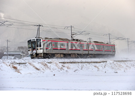 磐越西線 川桁ー猪苗代 JR東日本 719系 H-15編成(仙台) 磐越西線 川桁ー猪苗代 JR東日本 719系 H-15編成(仙台) 117528698