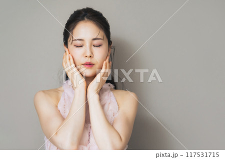 女性のファッションポートレート 117531715