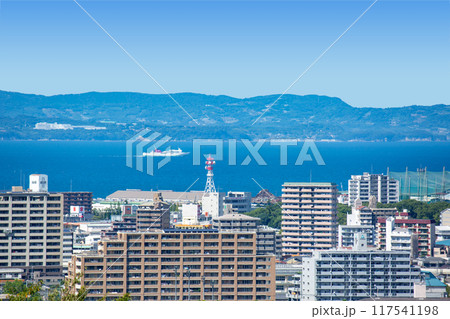 大分市街地と別府湾 117541198