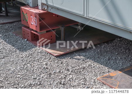 建設現場事務所の基礎　山留材 117544878