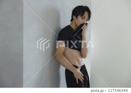 スポーツウェアを着た男性 スポーツウェアを着た男性 117546349