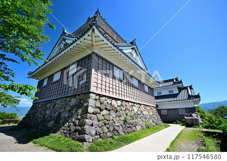 天空の城となる「越前大野城」 天守閣と石垣 天空の城となる「越前大野城」 天守閣と石垣 117546580