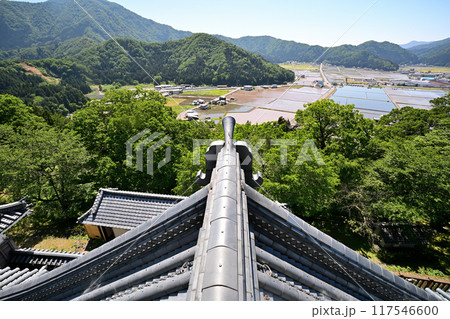 天空の城となる「越前大野城」 天守閣と石垣 天空の城となる「越前大野城」 天守閣と石垣 117546600