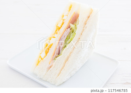 おいしいミックスサンドイッチ 117546785