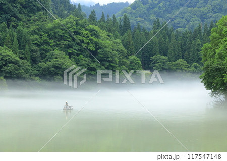 霧幻峡の渡し　早戸船着き場 117547148