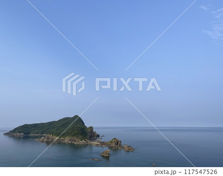 沖秋目島の風景 117547526