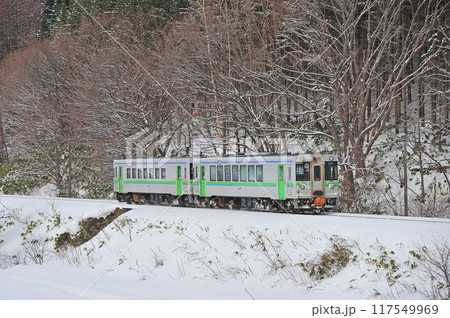 函館本線　蘭島ー塩谷　JR北海道　キハ150-12+キハ150-105（苗穂） 117549969