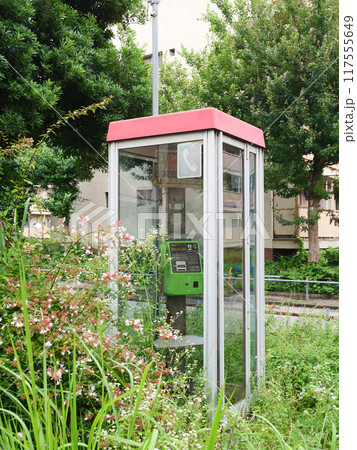 電話ボックスのある風景｜都営辰巳団地 117555649