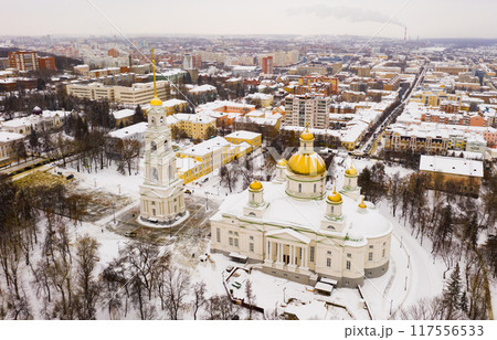 Aerial view of snow covered Penza overlooking Spassky Cathedral 117556533