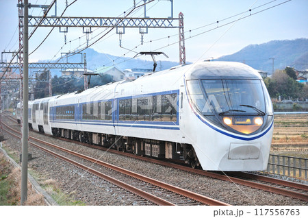 小田急小田原線　鶴巻温泉ー伊勢原　JR東海　371系　X1編成（静岡）　あさぎり 117556763