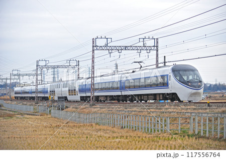 小田急小田原線　伊勢原ー鶴巻温泉　JR東海　371系　X1編成（静岡）　あさぎり 117556764