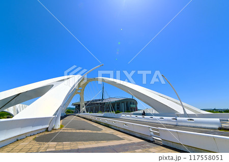 近未来的な　豊田大橋 117558051