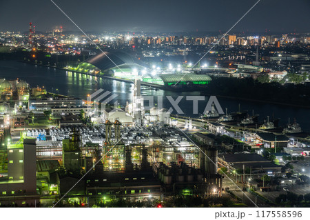 《三重県》工場夜景・四日市コンビナート 《三重県》工場夜景・四日市コンビナート 117558596