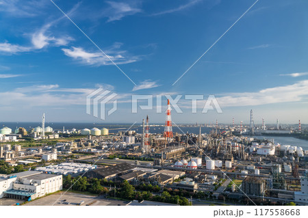 《三重県》工場夕景・四日市コンビナート 《三重県》工場夕景・四日市コンビナート 117558668