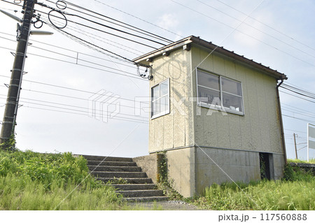 越中中村駅(富山県滑川市) 越中中村駅(富山県滑川市) 117560888