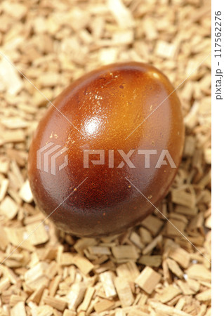 燻製たまごと燻製チップ 燻製たまごと燻製チップ 117562276